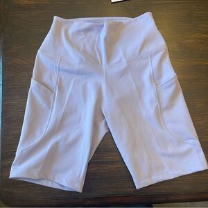 Nike Women's One High-Waisted 8" Biker Shorts With Pockets
